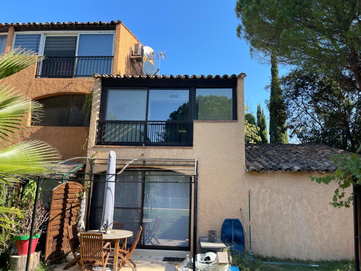 Appartement 211 Les Salicornes Arles Exterior photo
